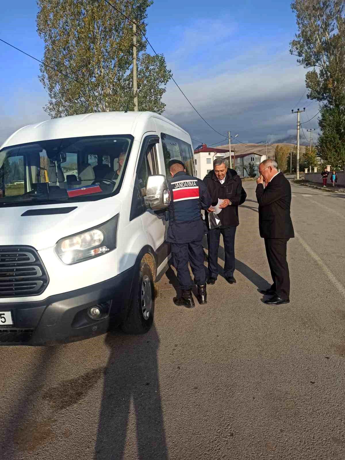 Bayburt\'ta Öğrenci Servisi Denetimi