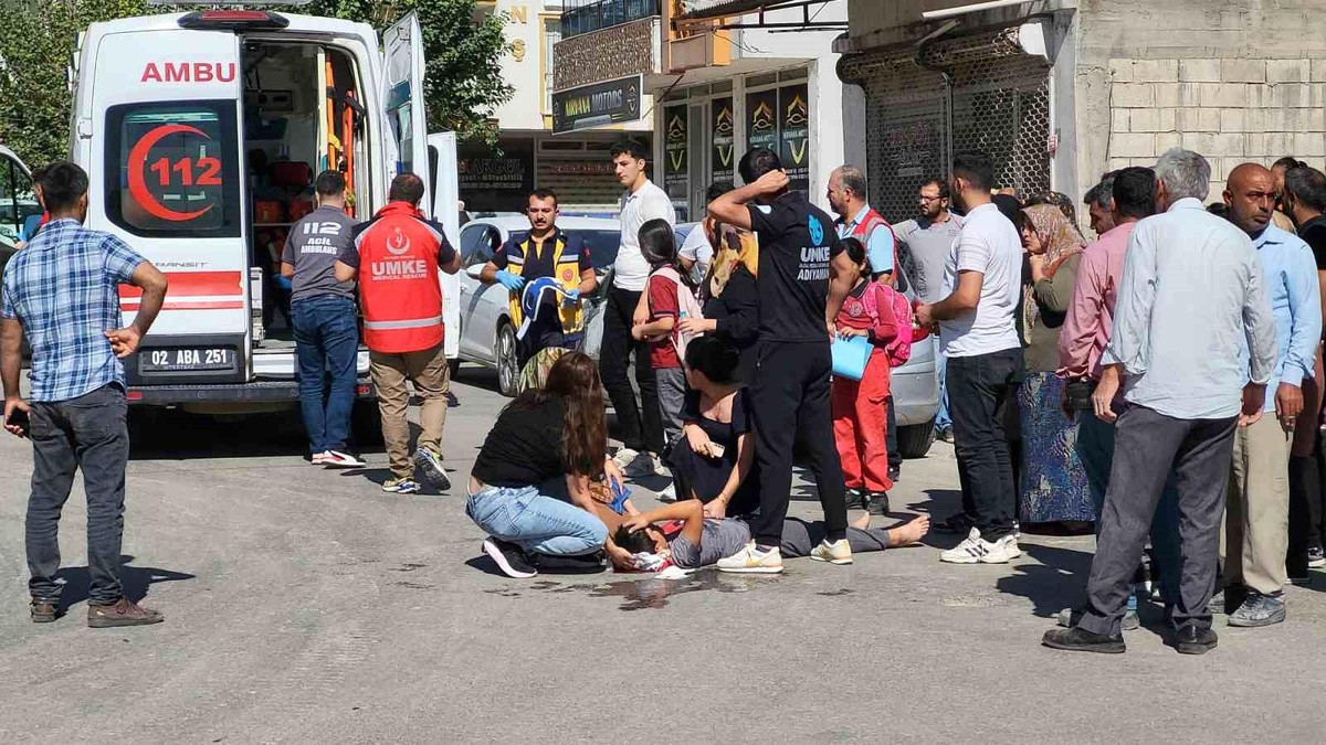 Adıyaman\'da Bisikletli Çocuğa Araç Çarptı