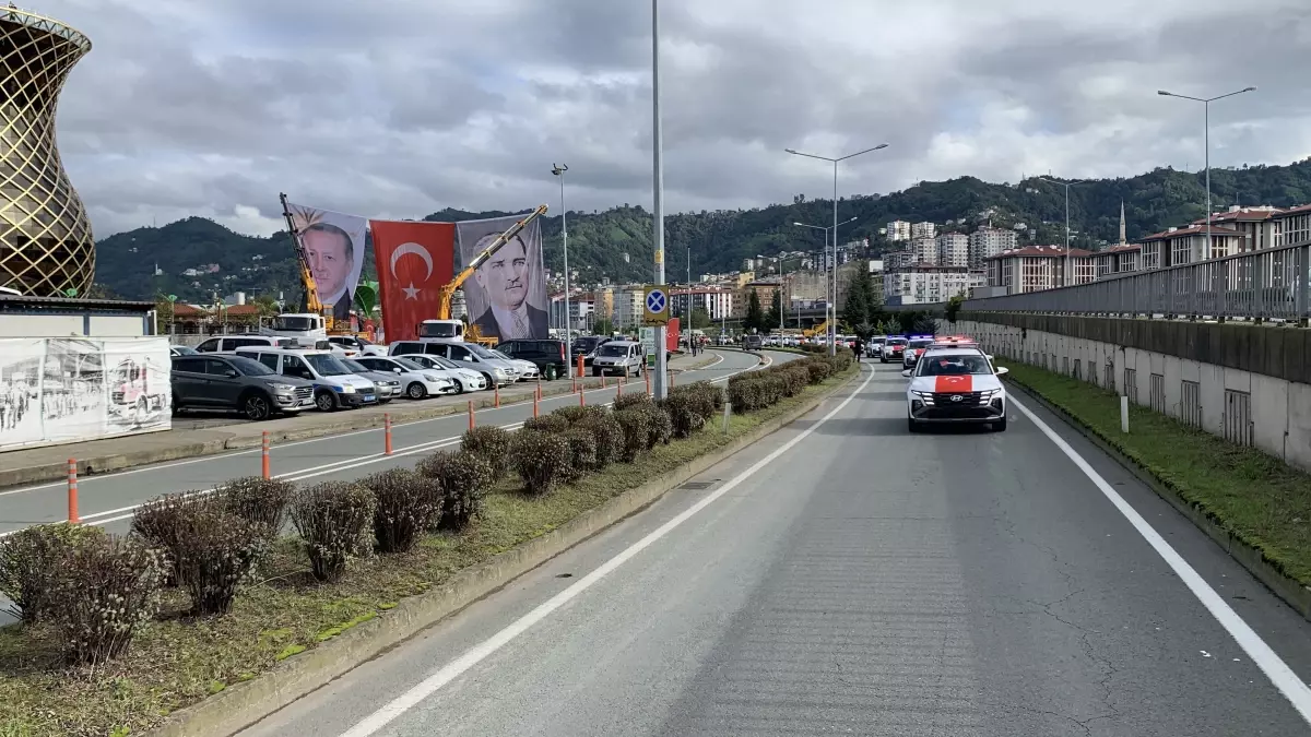 Rize Emniyetine 51 Yeni Araç Teslimi