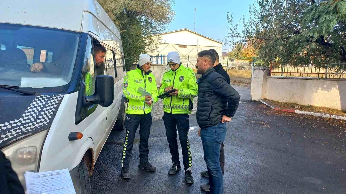 Ağrı\'da Okul Servislerine Denetim