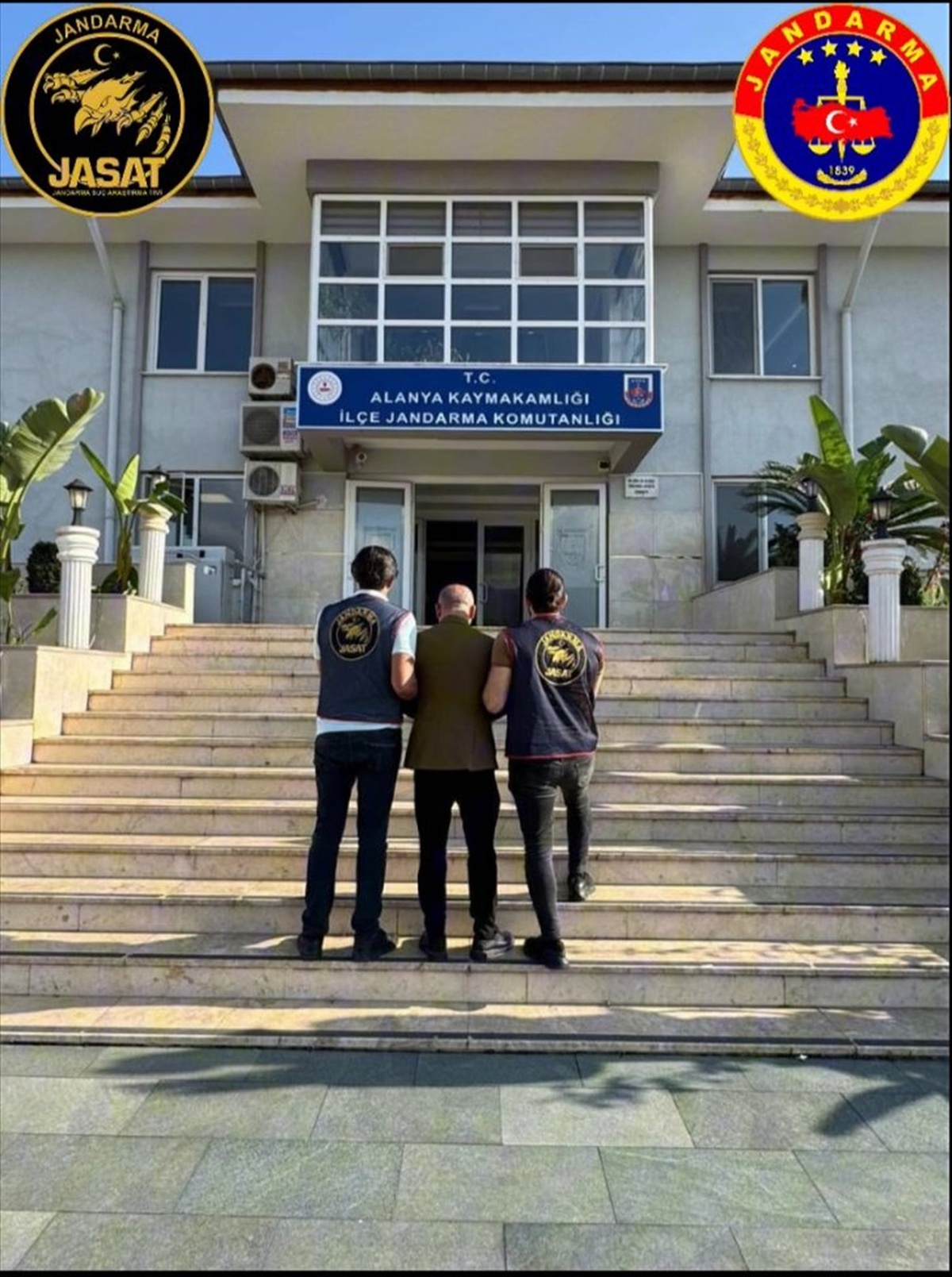 Antalya\'da 211 Suçlu Yakalandı