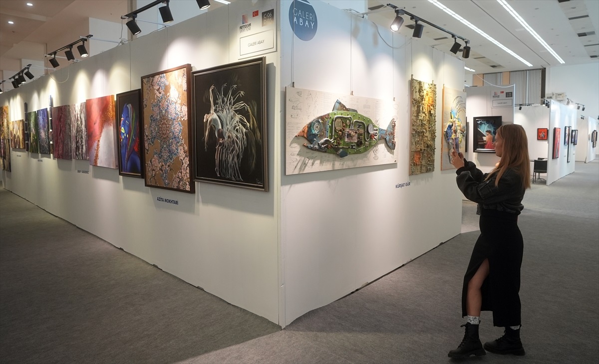 ArtNova Sanat Fuarı Açıldı