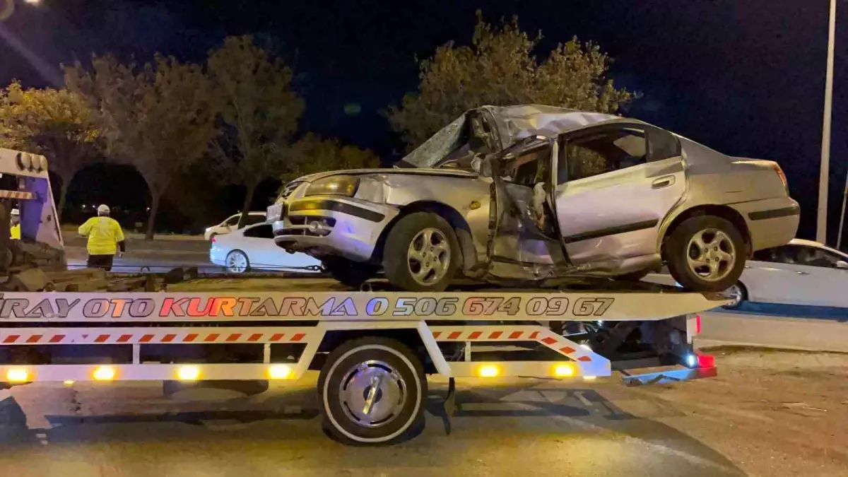 Eskişehir\'de Trafik Kazası: 4 Yaralı