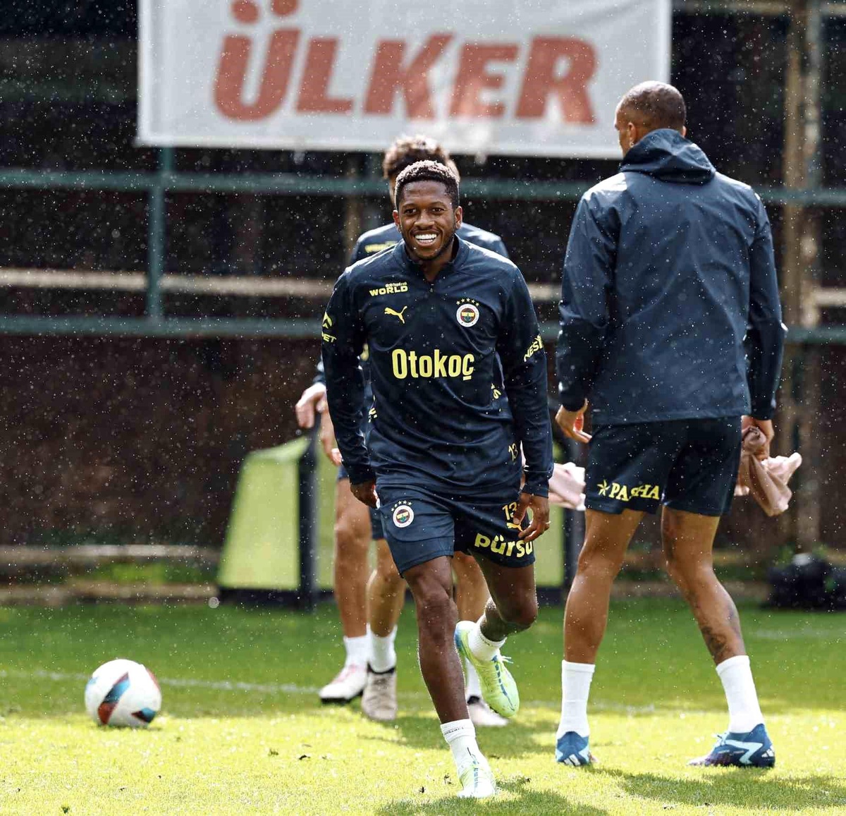 Fenerbahçe Samsunspor Maçına Hazırlanıyor
