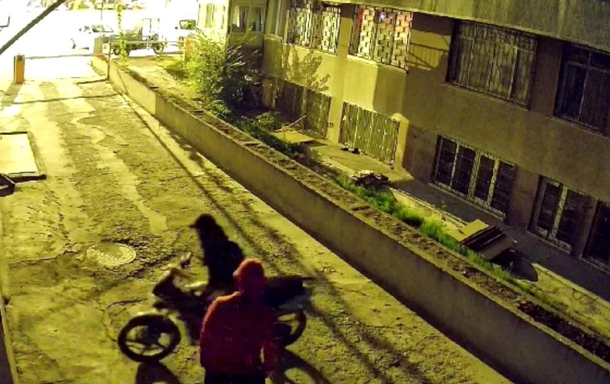 Kayseri\'de Motosiklet Hırsızlığı Şüphelileri Yakalandı