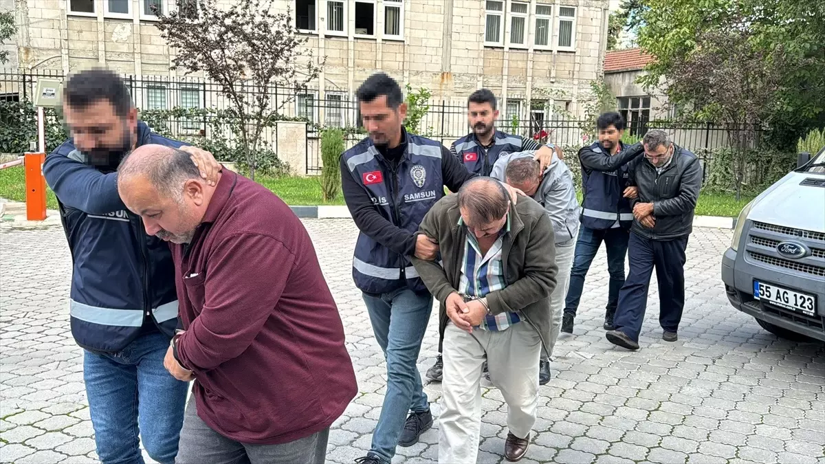 Samsun\'da Silah Kaçakçılığı Operasyonu: 2 Tutuklama