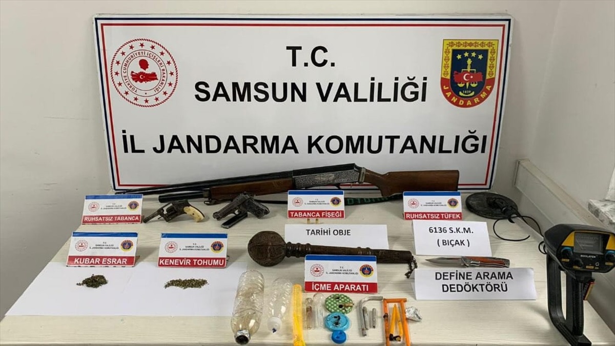 Samsun\'da Silah ve Uyuşturucu Operasyonu
