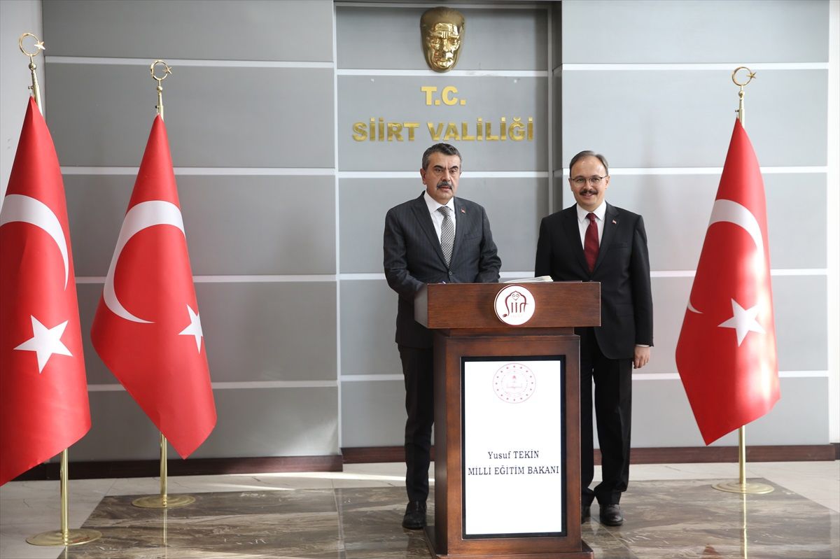 Milli Eğitim Bakanı Tekin, Siirt\'te ziyaretlerde bulundu Açıklaması