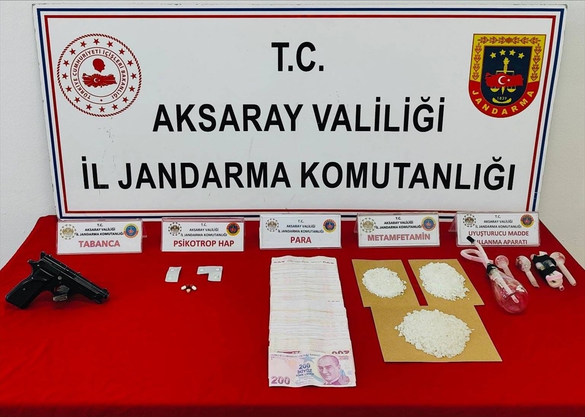Aksaray\'da Uyuşturucu Operasyonu: 3 Tutuklama
