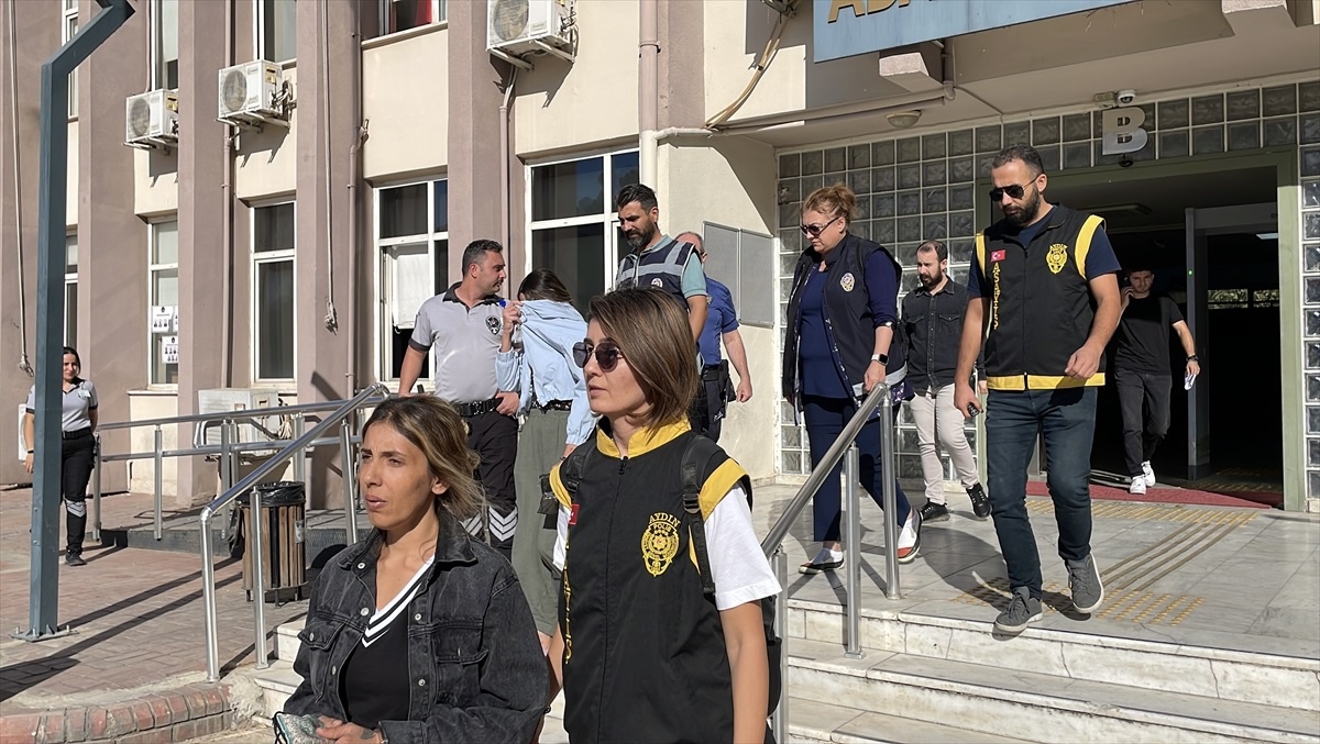 Aydın\'da Hırsızlık Yapan 3 Kadın Tutuklandı