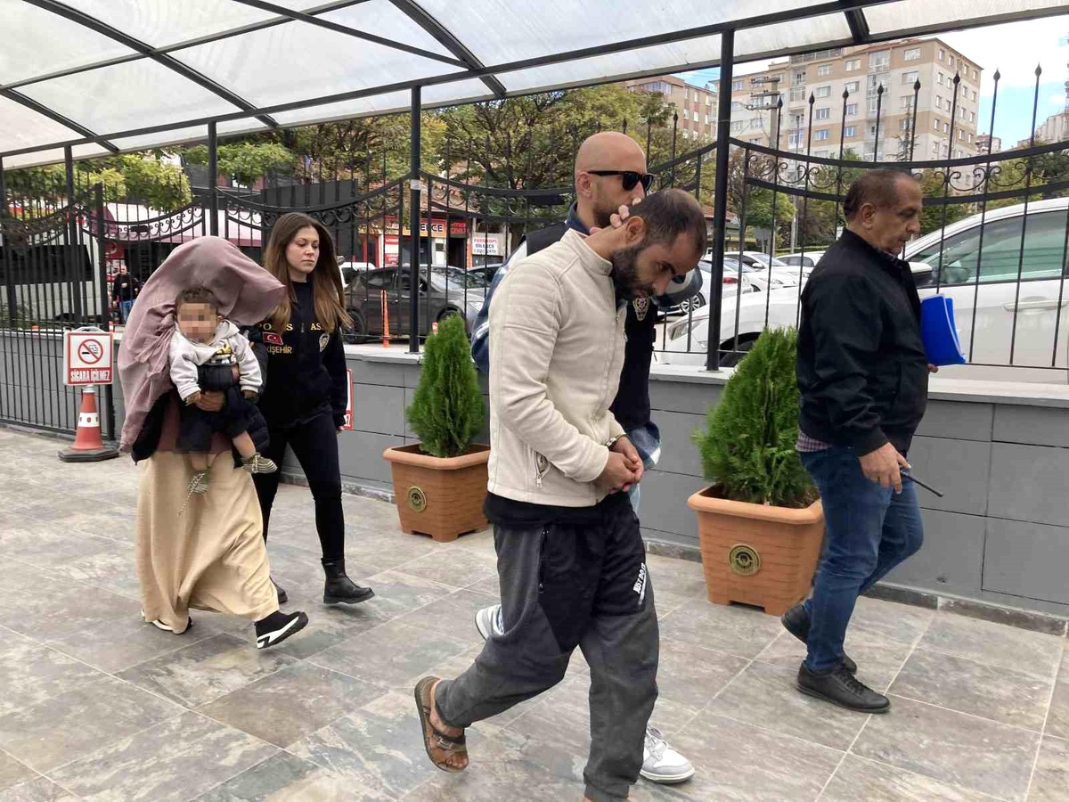 Polis Kimliğiyle Dolandırıcılık: 3 Şüpheli Yakalandı