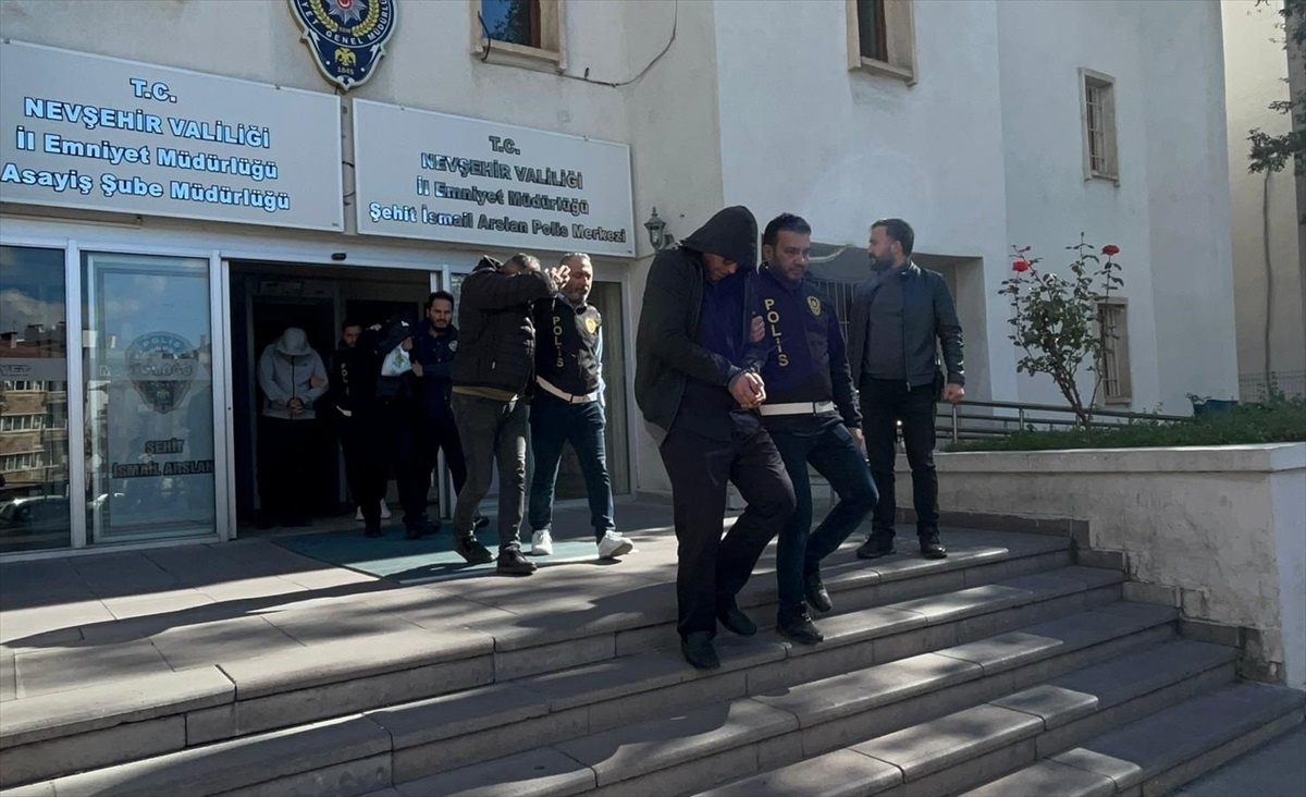 Dolandırıcılık Operasyonu: 9 Şüpheli Gözaltında