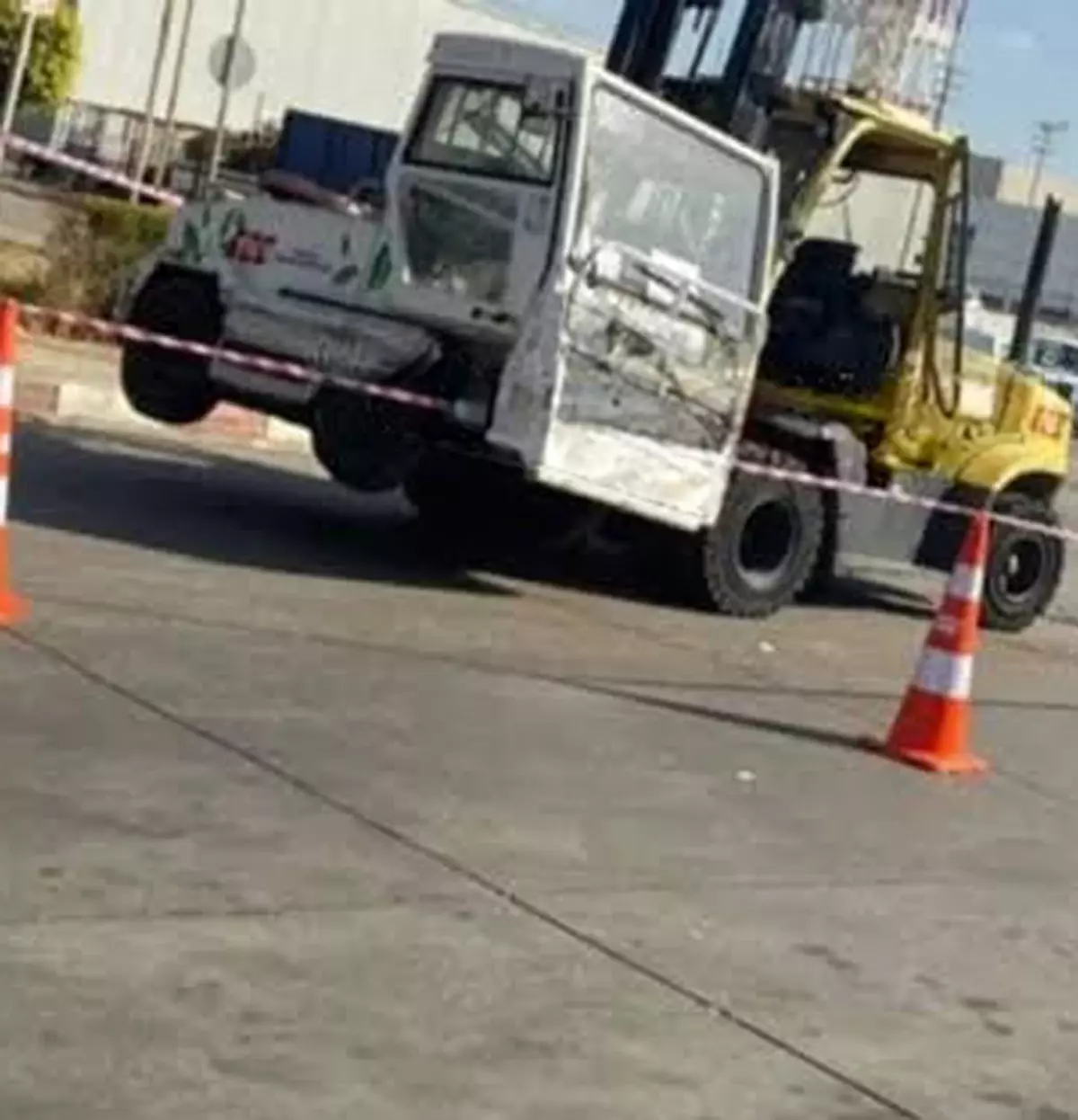 Antalya Havalimanı\'nda forklift kazası