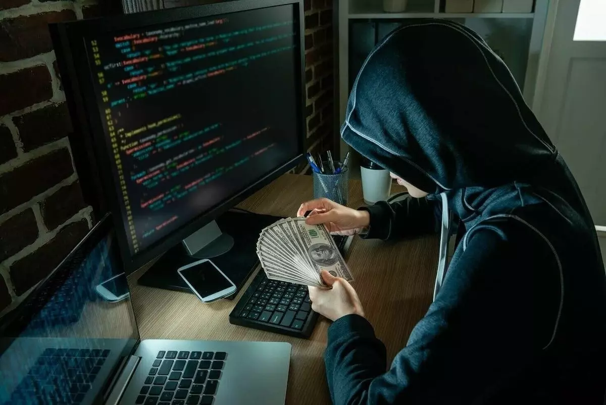 Kripto para yatırımcıları tehlikede: Sahte kripto borsasıyla milyonlarca dolarlık vurgun yaptı