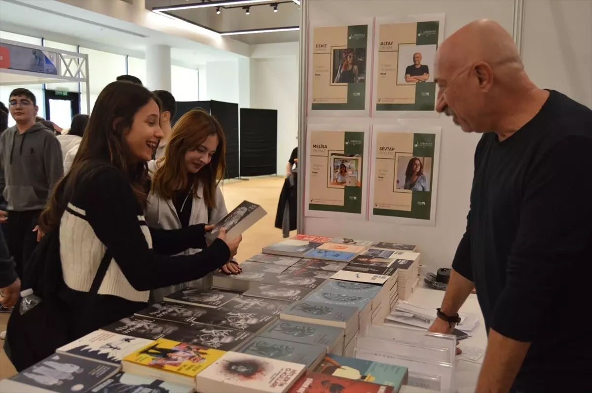 Lüleburgaz Kitap ve Edebiyat Fuarı Açıldı