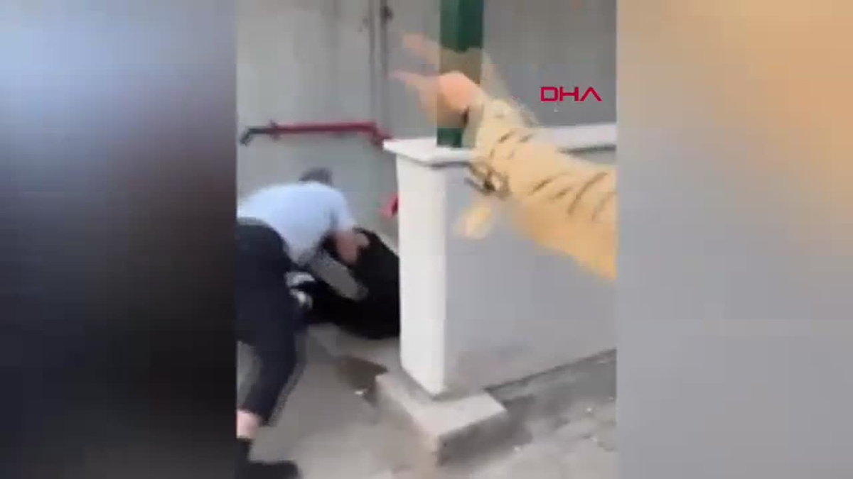 Bursa\'da Otobüs Kavgası Kamerada