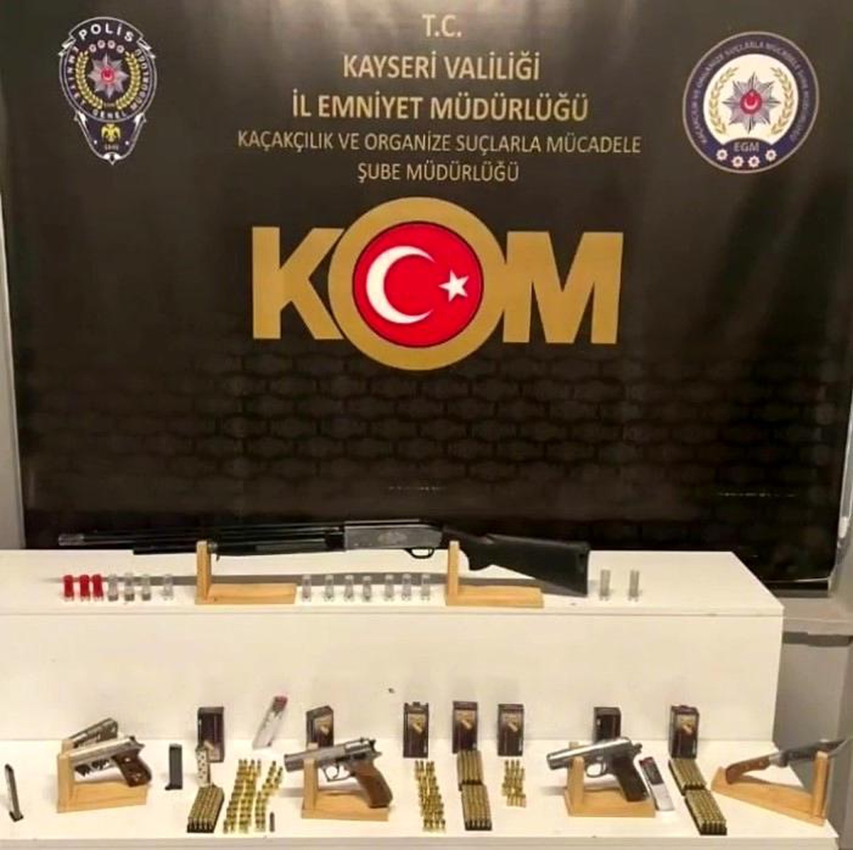 Kayseri\'de Ruhsatsız Silah Operasyonu