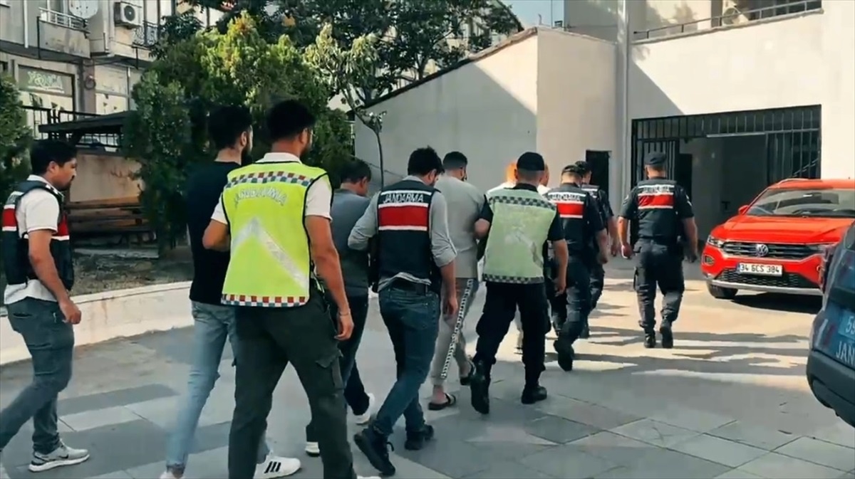 Tekirdağ\'da 113 Şüpheli Yakalandı