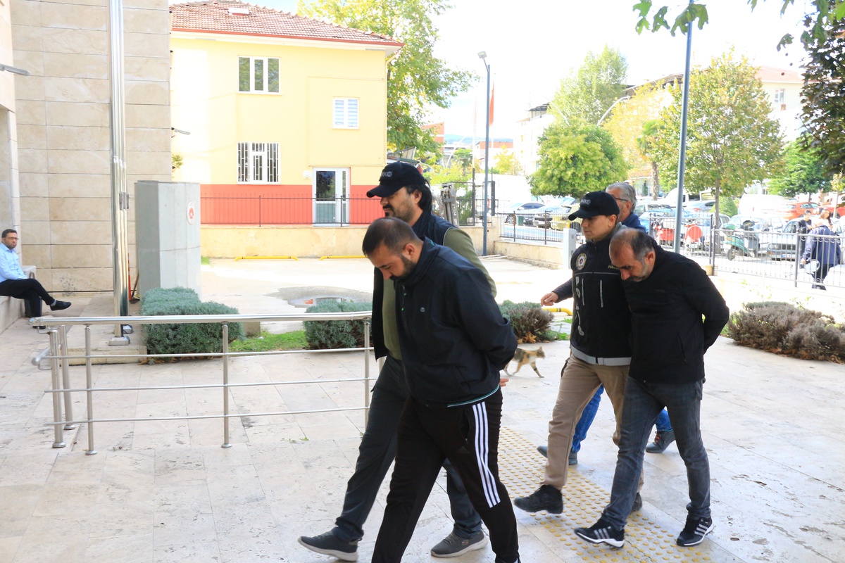 Tokat\'ta 73 Kilo Skunk Ele Geçirildi