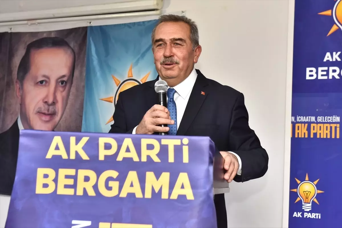 AK Parti Bergama Kongresi Yapıldı