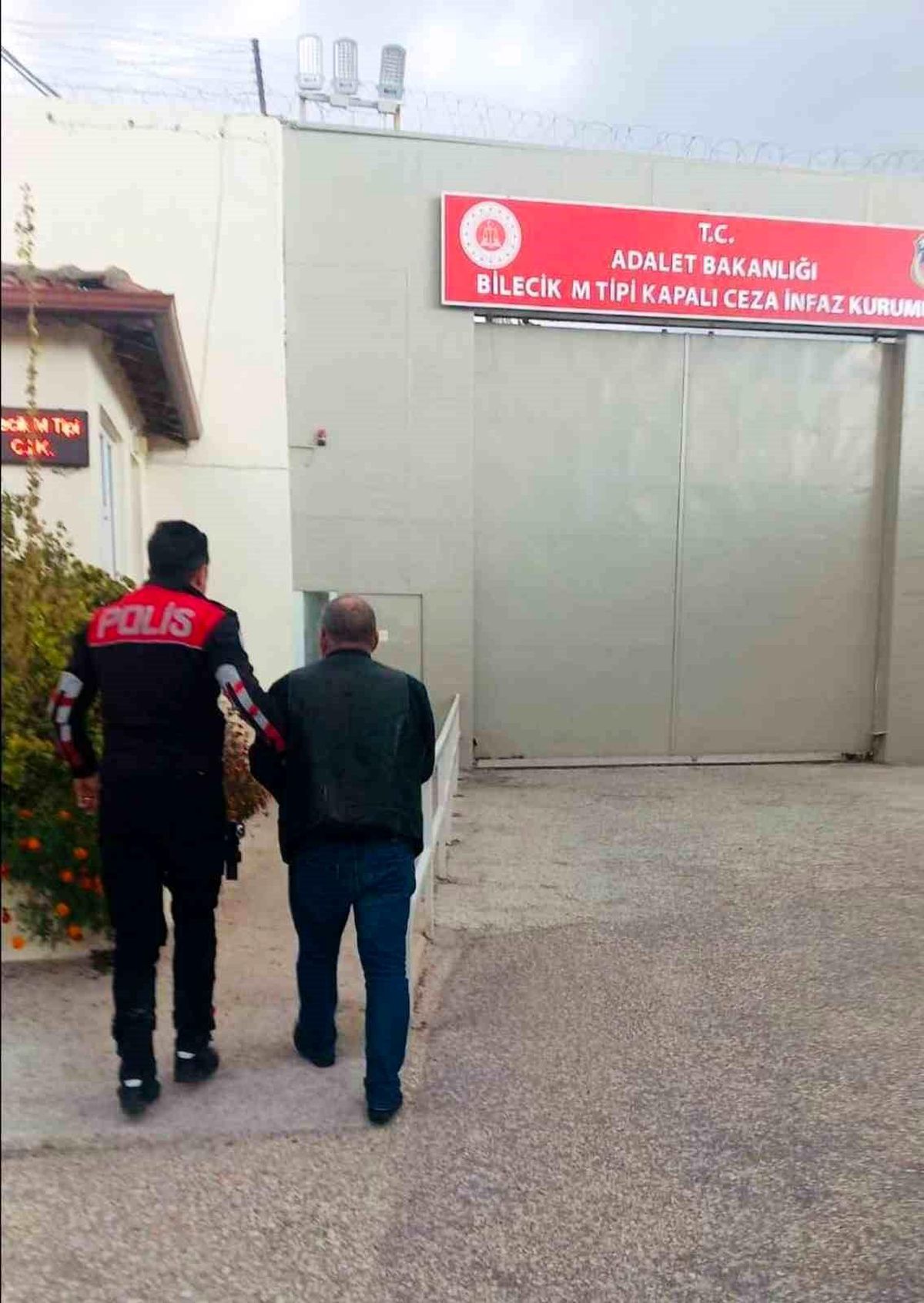 Hapis Cezasıyla Aranan Şahıs Bilecik\'te Yakalandı
