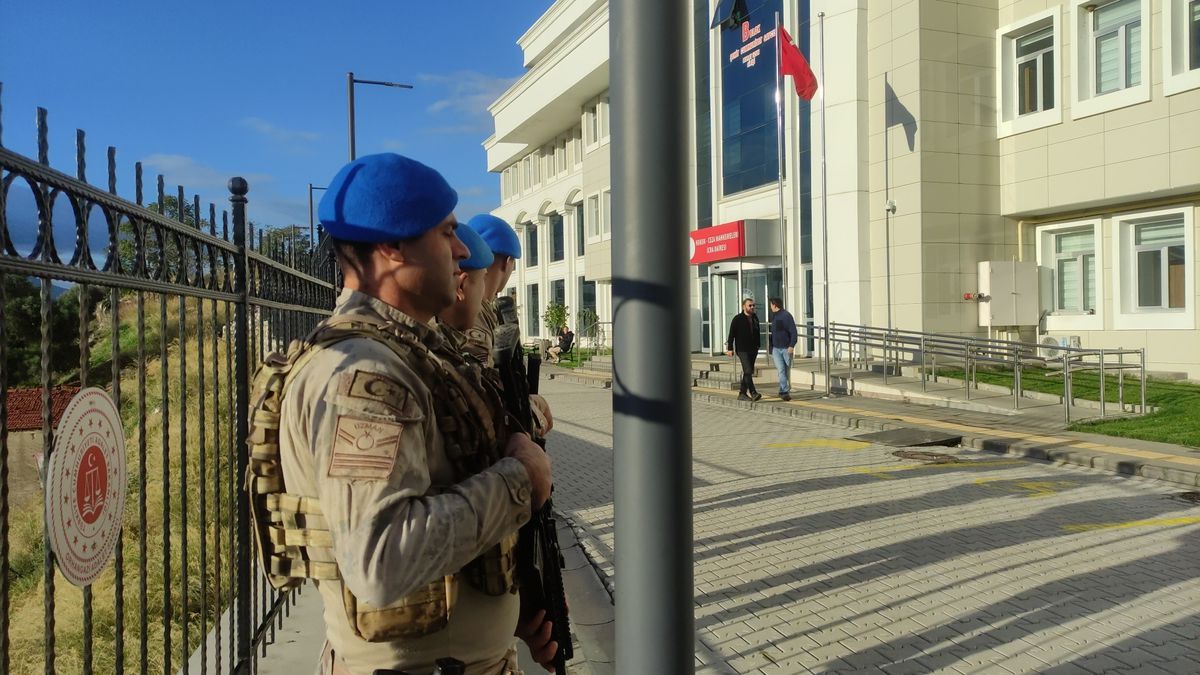 Bursa\'da Uyuşturucu ve İnsan Ticareti Operasyonu