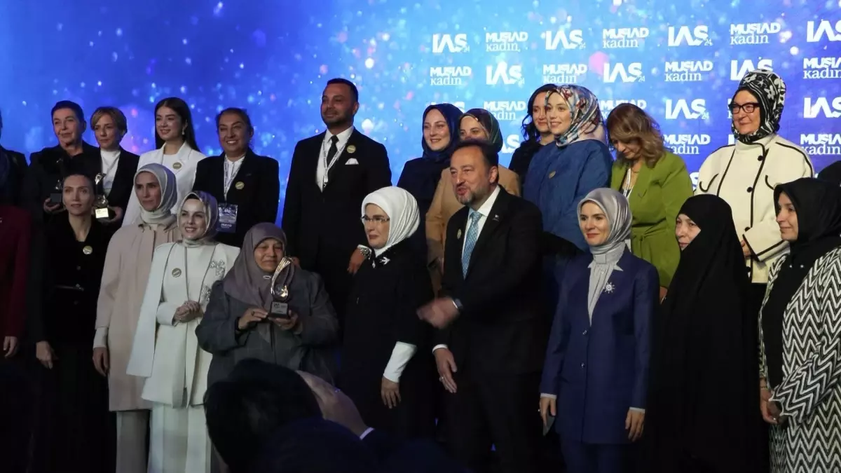 Emine Erdoğan: İş hayatında kadınların yaşadığı türlü zorluklar, aşamadığı bariyerler var