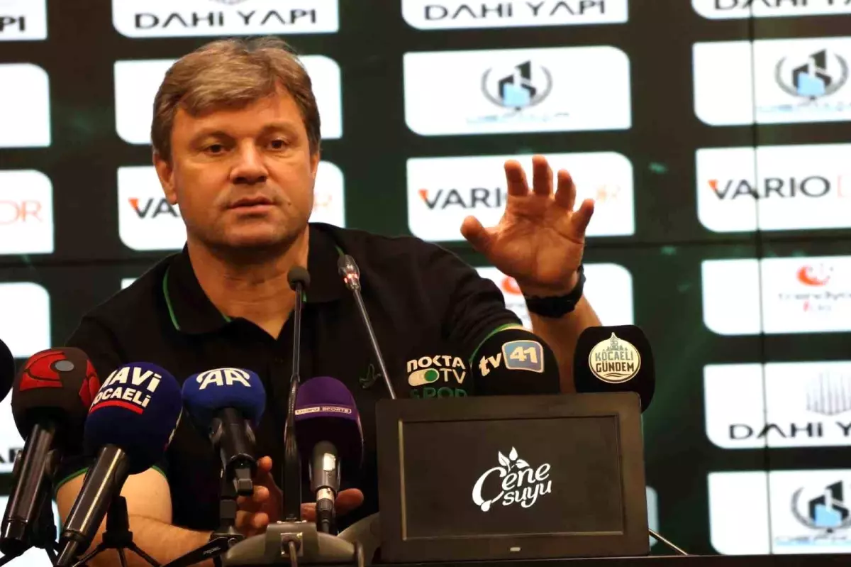 Kocaelispor Liderliğini Sürdürdü