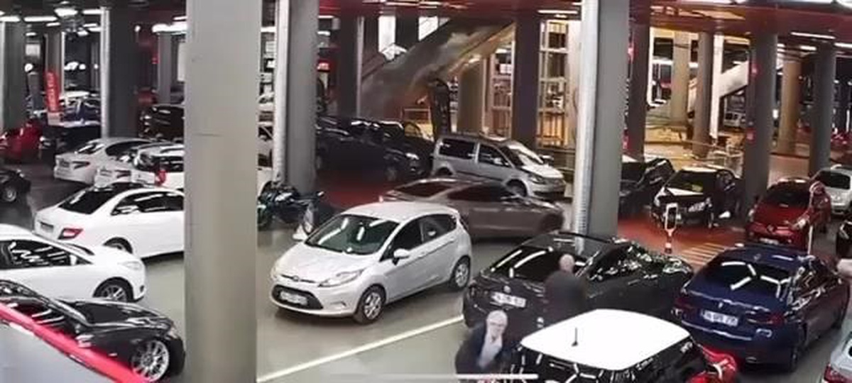 Esenyurt’ta Silahlı Saldırı