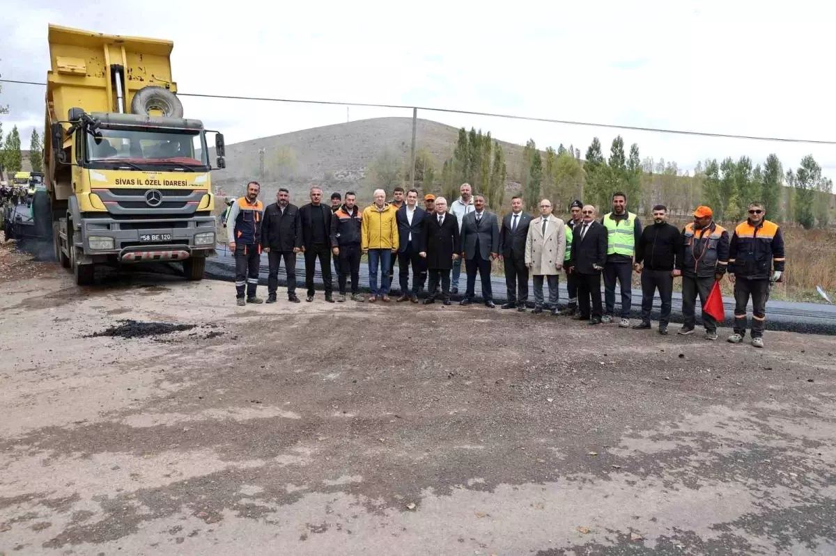 Vali Yılmaz Şimşek Güneykaya Beldesini Ziyaret Etti