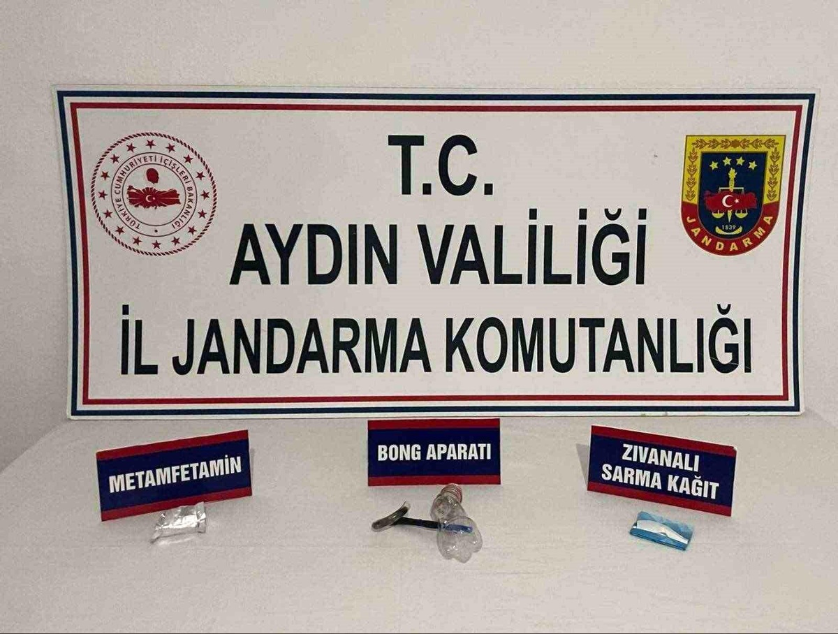 Kuşadası\'nda Uyuşturucu Operasyonu