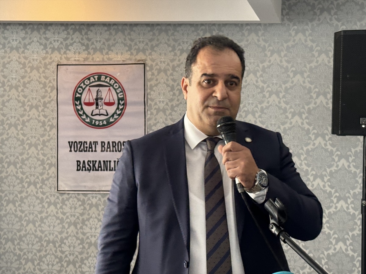 Muhsin Ayanoğlu Yeniden Baro Başkanı