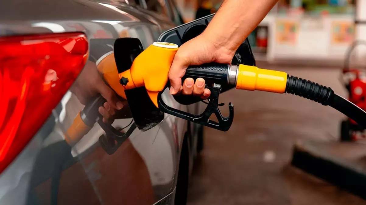 A price increase for gasoline and diesel is expected.