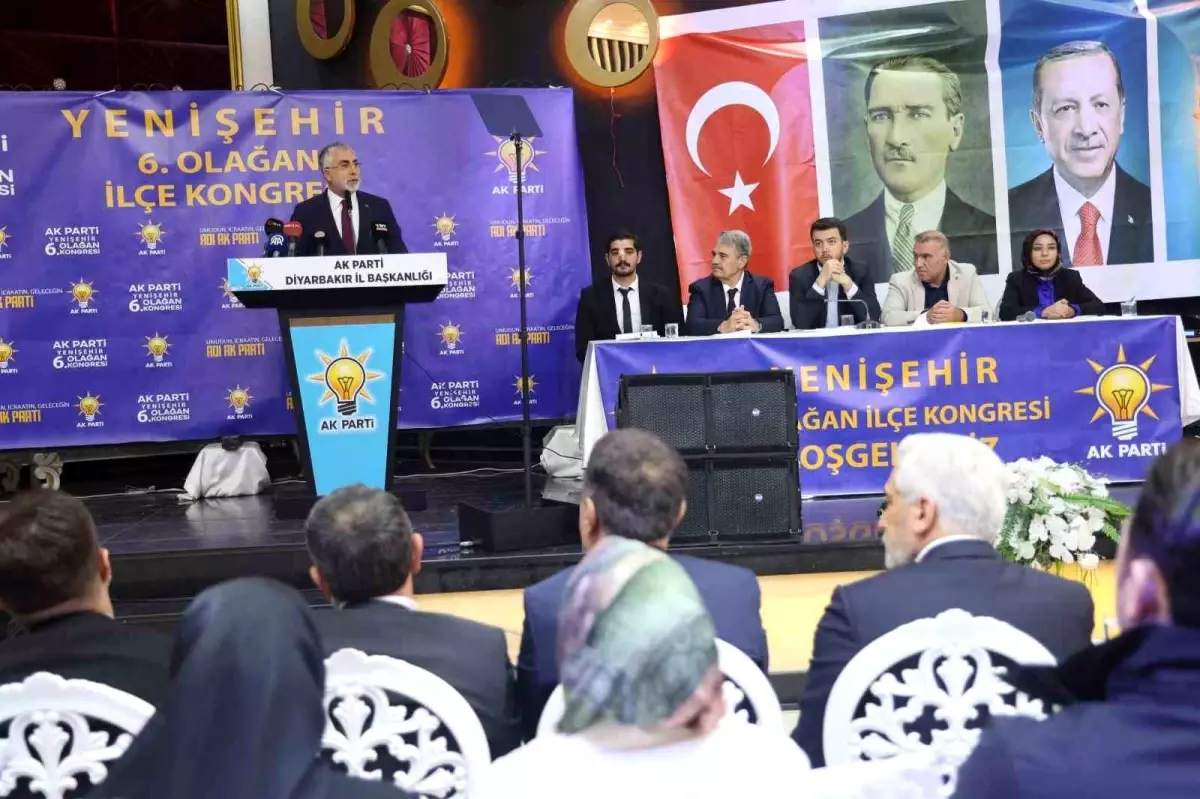 Bakan Işıkhan\'dan CHP\'ye Sert Eleştiriler