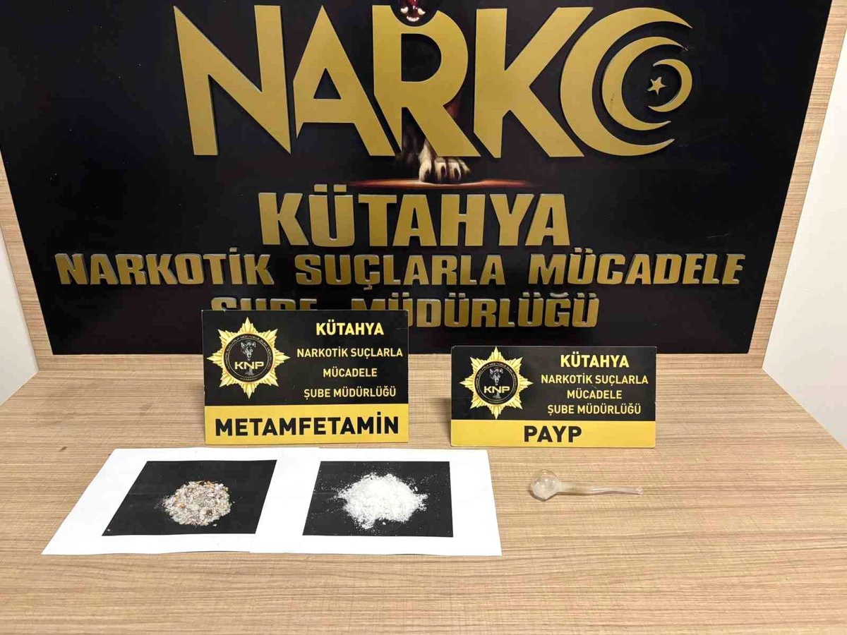 Kütahya\'da Uyuşturucu Operasyonu: 4 Tutuklama