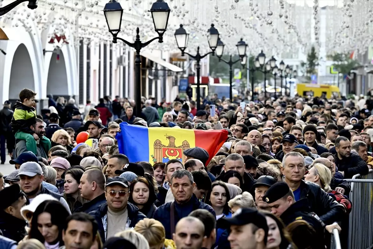 Moldova\'da Cumhurbaşkanlığı Seçimleri Devam Ediyor