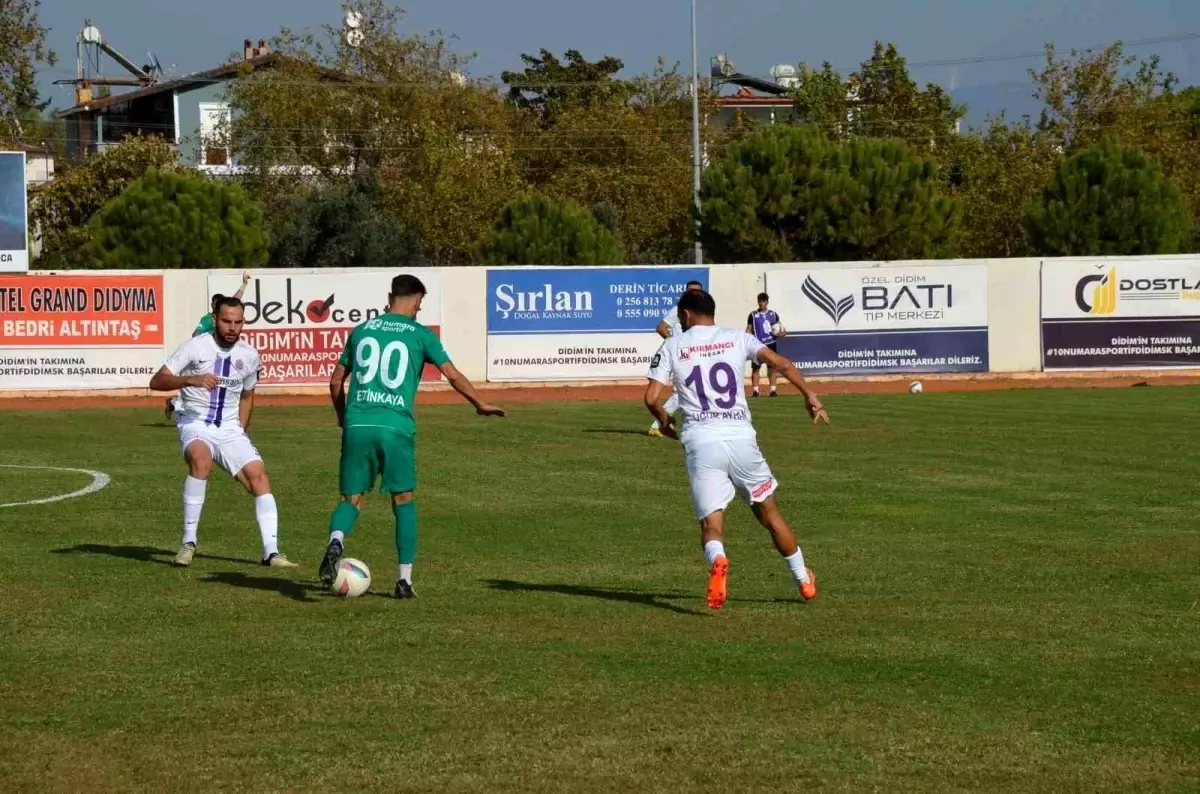 Efeler 09, 52 Orduspor\'a Yenildi