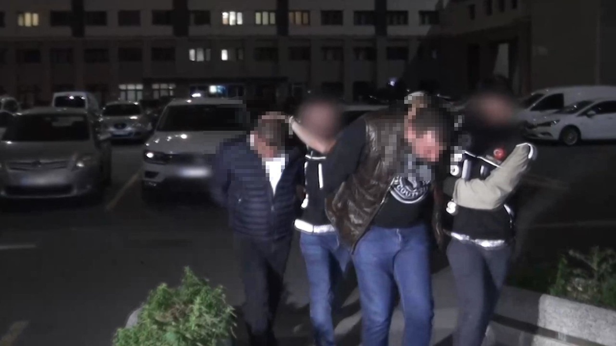 Uyuşturucu Çetesi Operasyonunda 4 Gözaltı