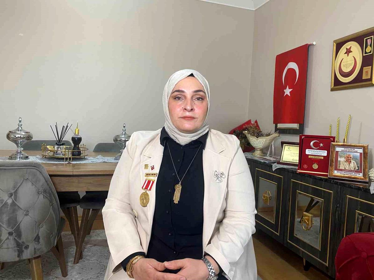 15 Temmuz\'da hem eşini hem de bacağını kaybeden Vahide Şefkatlioğlu: "Fetullah Gülen Amerika\'nın uşağıydı"
