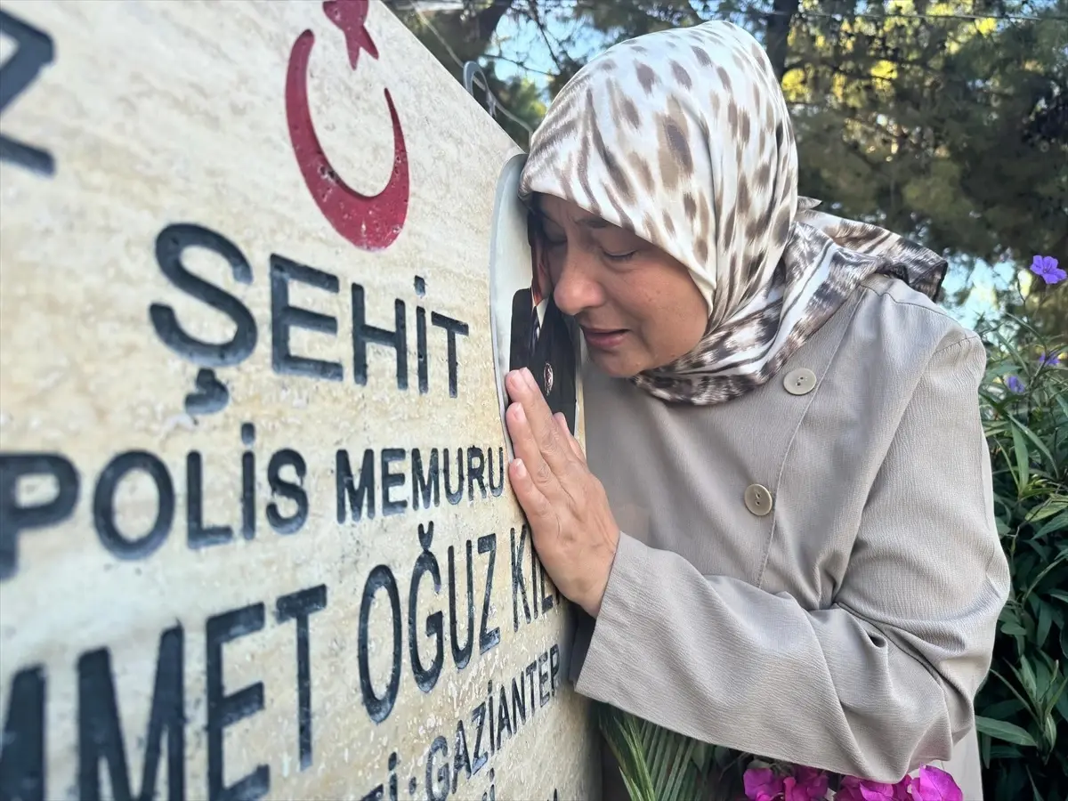 15 Temmuz şehidinin ailesi ilk kez oğullarının mezarı başında gözyaşı dökmedi