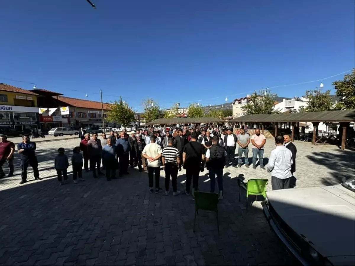 Beyağaç\'ta Asker Uğurlama Töreni Düzenlendi