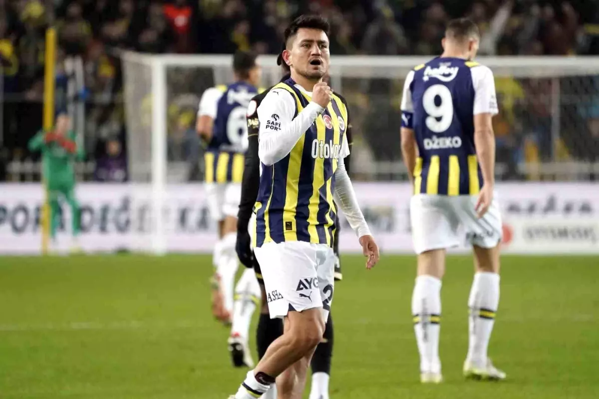 Fenerbahçe\'de Cengiz ve Oosterwolde Sakatlandı