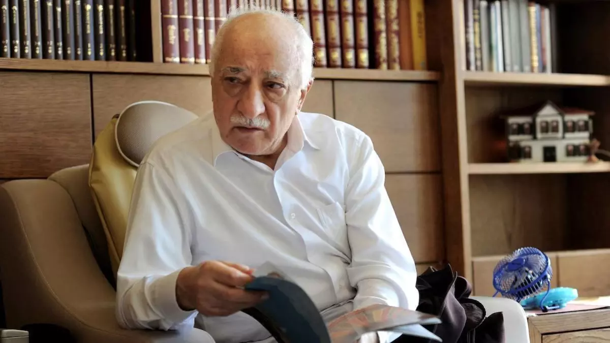 Fethullah Gülen\'in Hayatı ve Etkileri