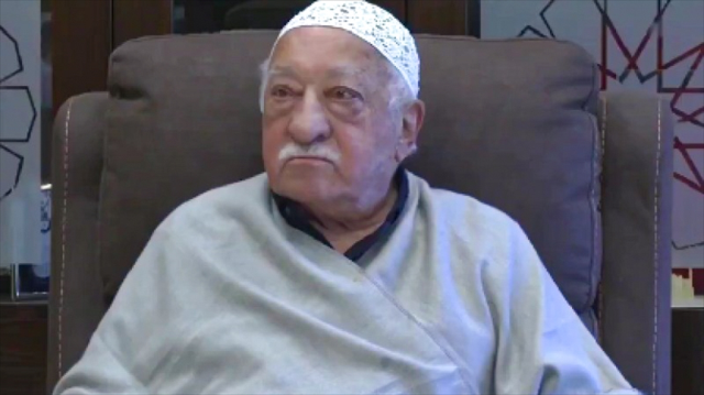 FETÖ'cü Hakan Şükür'den teröristbaşı Fethullah Gülen'in ölümü sonrası ilk paylaşım