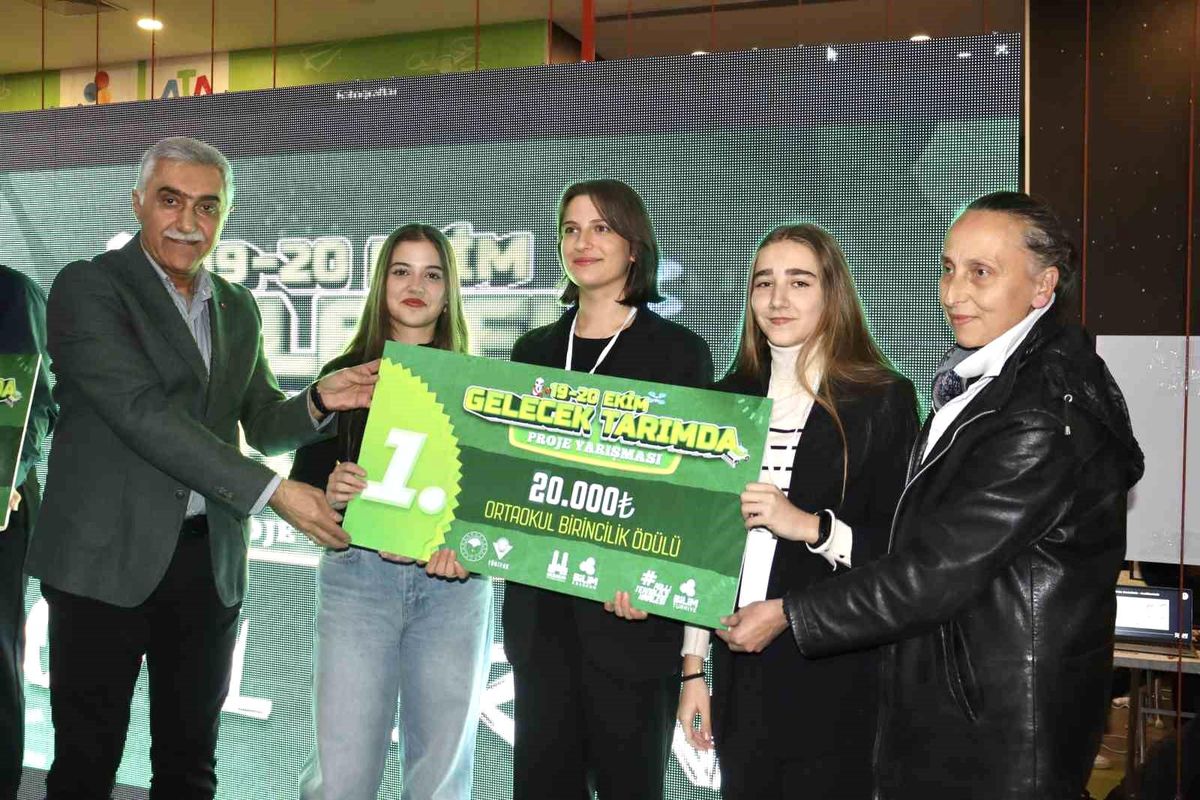 Gelecek Tarımda Proje Festivali\'nde Ödüller Sahiplerini Buldu