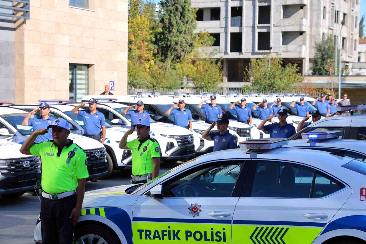 Kahramanmaraş\'a 63 Yeni Polis Aracı