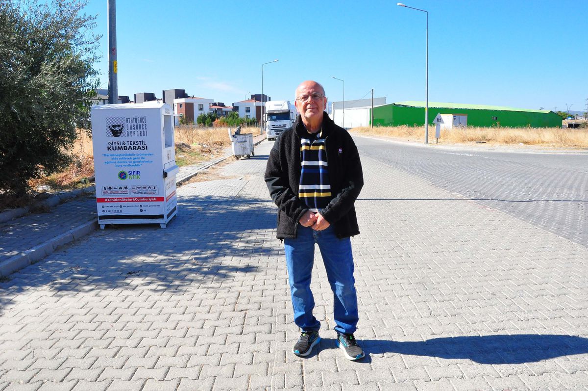 74 Yaşındaki Eczacı Sokak Köpeklerinin Saldısına Uğradı