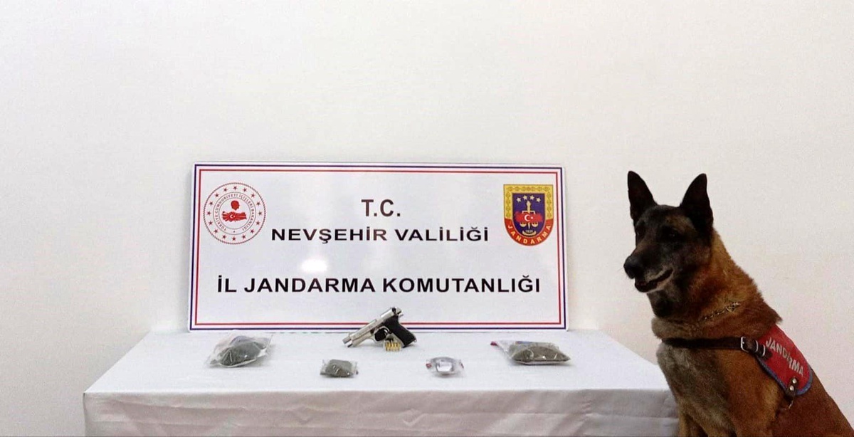 Nevşehir\'de Uyuşturucu ve Silah Ele Geçirildi