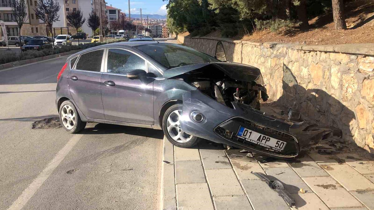 Elazığ\'da kaza: 1 yaralı