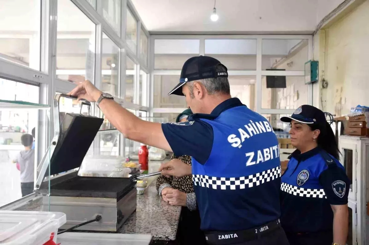 Şahinbey\'de Okul Kantinlerine Hijyen Denetimi